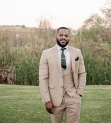 Shamir  Nnadi, estate agent