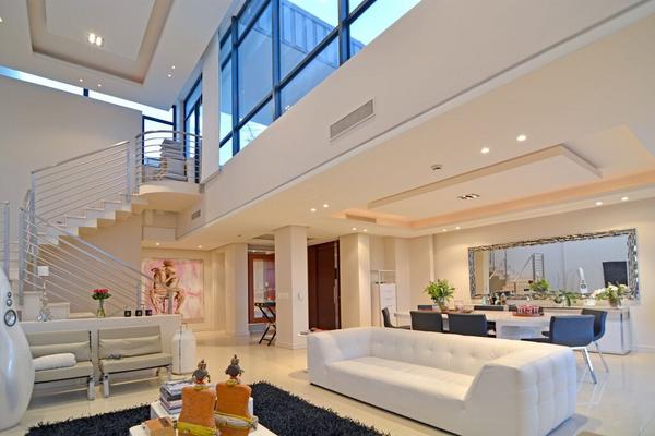 Apartment / Flat For Sale in Morningside, East London