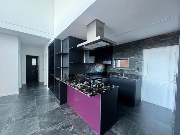 Apartment / Flat For Rent in Broadacres, Sandton